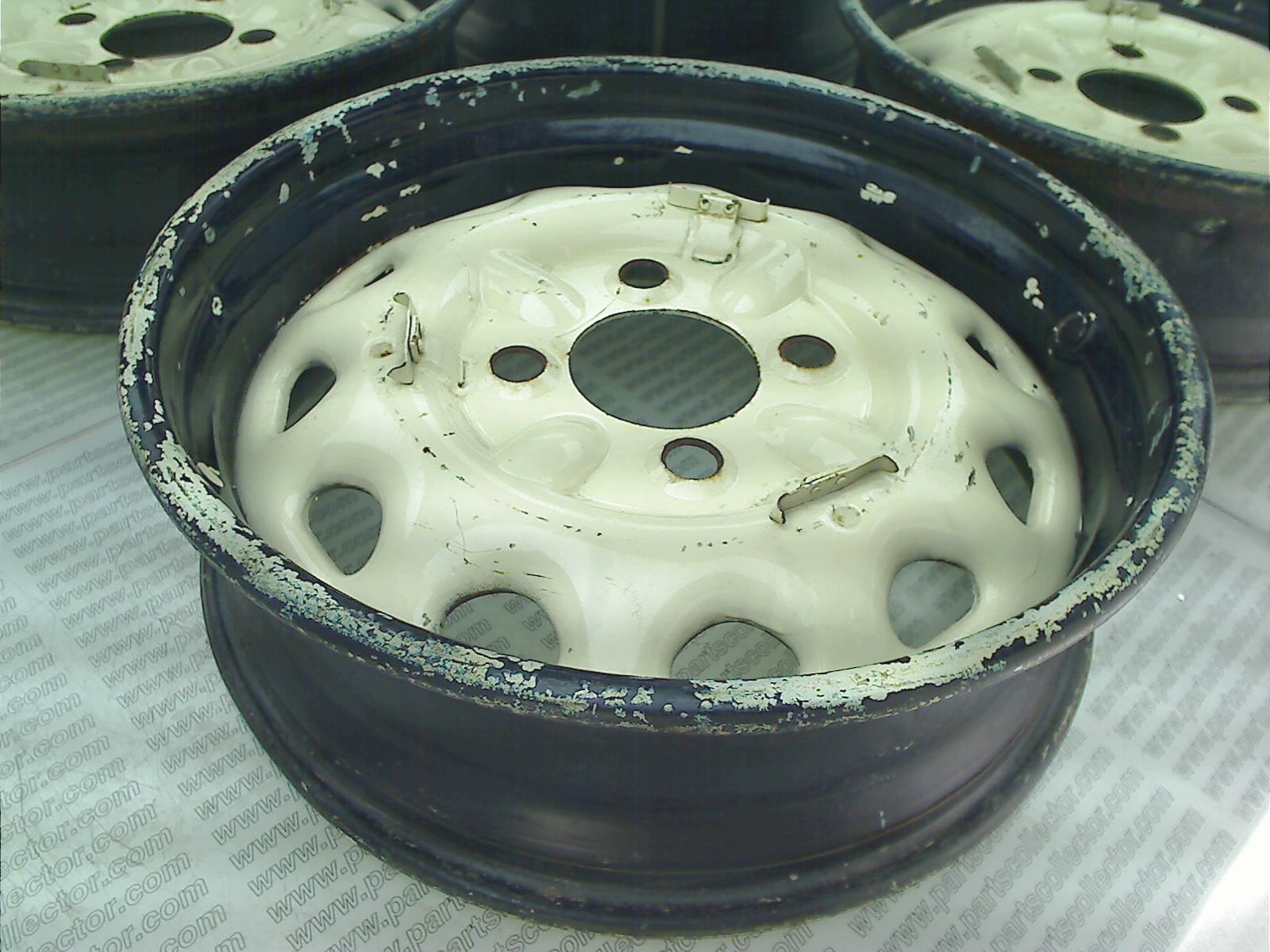 LANCIA  Steering and Wheels code 8467 compatible with: LANCIA APRILIA